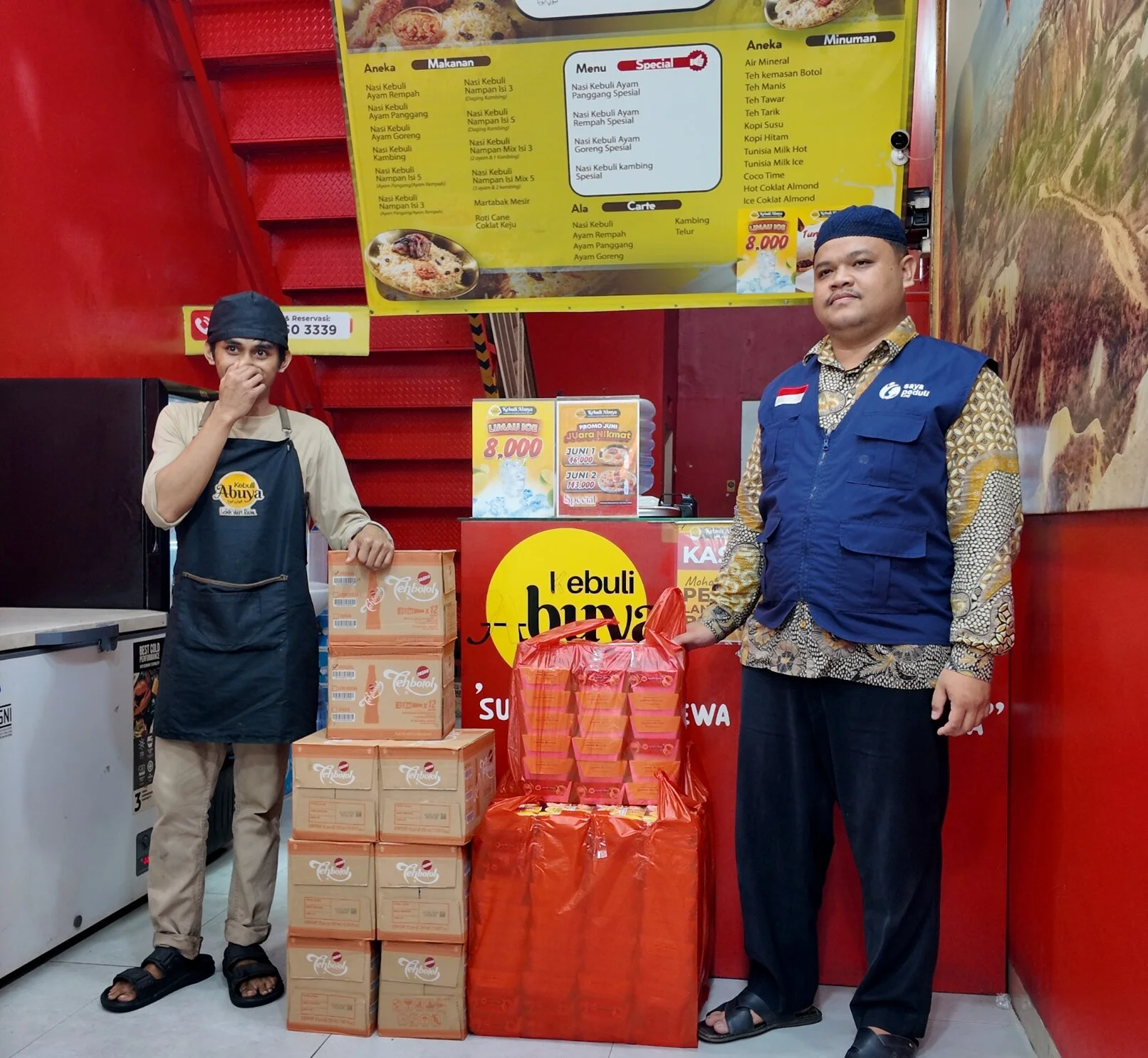 Foto 3 dari album Berbagi Nasi Kotak Panti Asuhan 2025